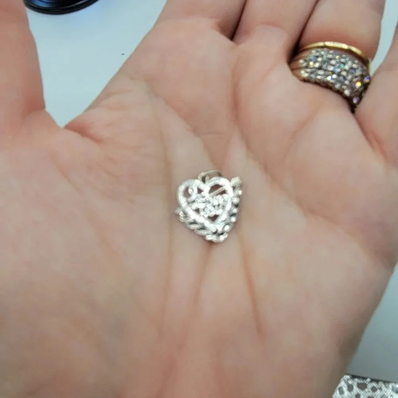 OroAmerica Heart Pendant 14K White Gold I Love You Delicate Romantic Cup… - Picture 7 of 8